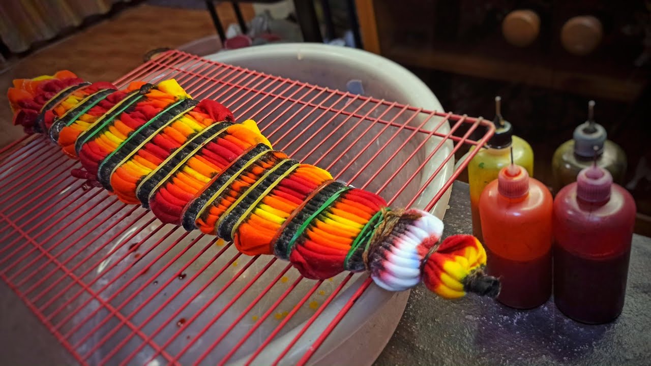 FLAME EYE Tie Dye Tutorial (Eye of Sauron inspired)