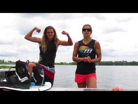Como fazer um 360 em um Wakeboard com Cobe e Tara Mikacich