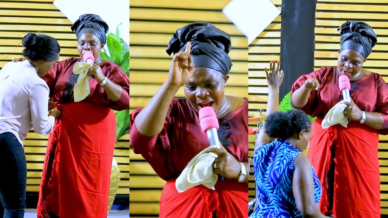 Yooh😭Ev NYIRAPASIKA😍BARAMUTUNGUYE😭 humura YESU agarutse kuduha AGACIRO😢Baribaziko MWAYE /UBUHANUZI