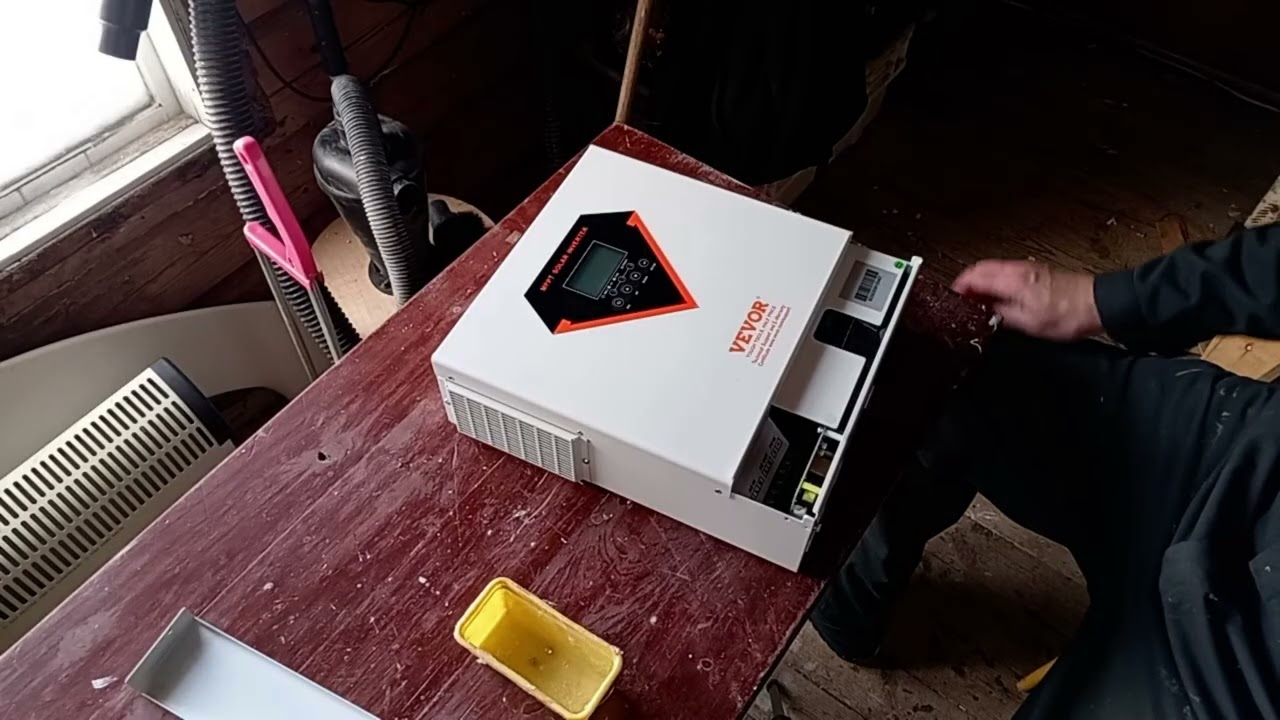 Verstaan sähköt uusiksi. Vevor MPPT inverteri, Lan Pwr LiFePo4 akku 24v 100 ah.