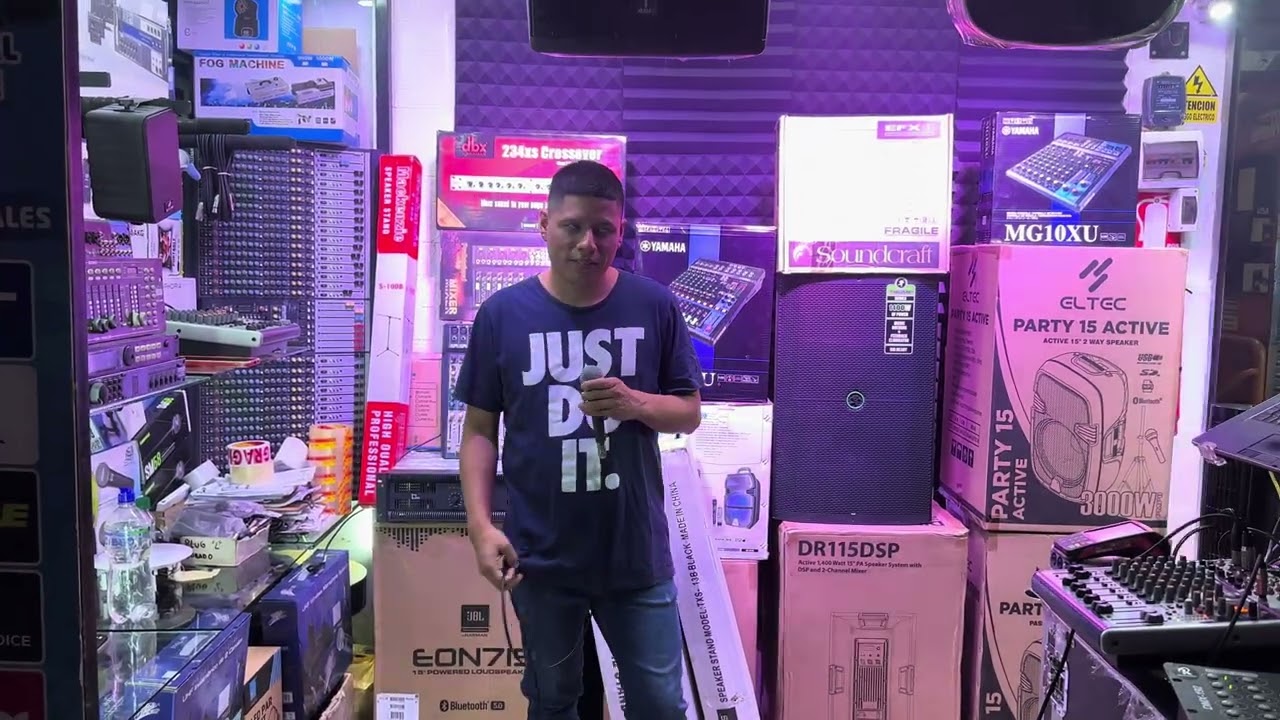 Josué Paruro - Joan Tangoa -  A que as vuelto (D.R)