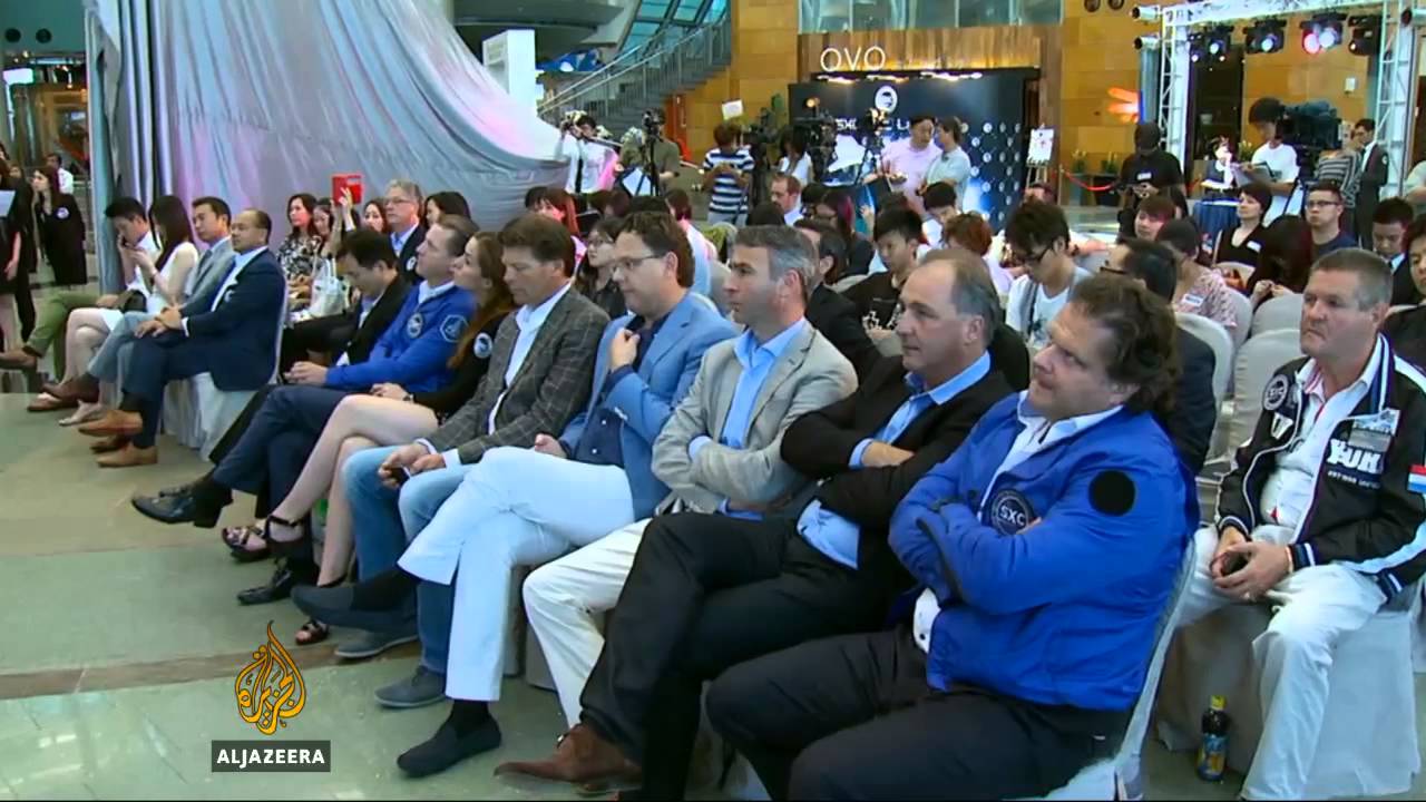 باقة سفر باهظة الثمن مدتها ست دقائق