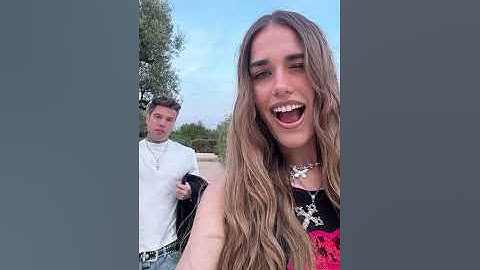 Scelte stupide con CLARA 🎤 - Fedez 04/05/25