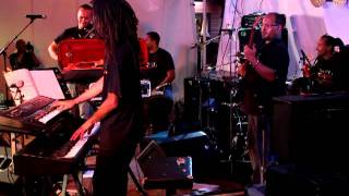 Video thumbnail of "Martinique Jazz Festival 2011 : 3Fèy 3Rasin' { 5/5 }"