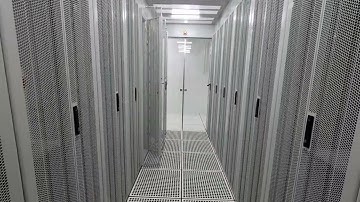 Cold Aisle Containment with Rack Server HaganeRack - Data Center Project