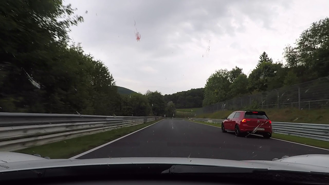 Alfa Romeo 4C - Touristenfahrten Nordschleife 25-08-2017 - YouTube