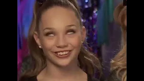 “mY rInG oN tOp Of ThE chRiSTmAs TReE” whythis so iconic #dancemoms #dancemomsedit #maddieziegler