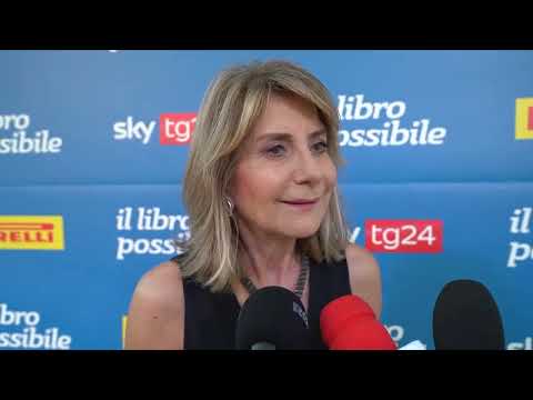 Intervista a Tiziana Ferrario - seconda giornata a Vieste della XXII edizione de Il Libro Possibile