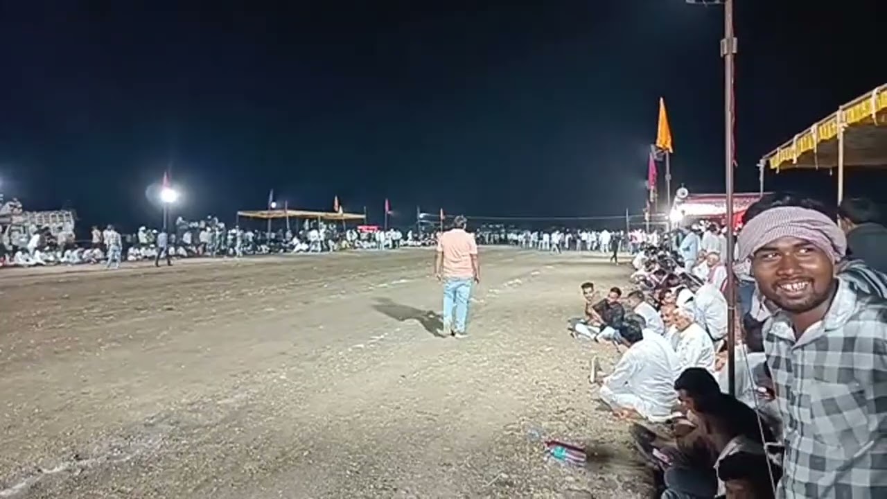 Highlight 4:13:44 – 4:18:44 from नीमगांव हरदा बैलगाड़ी दौड़ प्रतियोगिता।