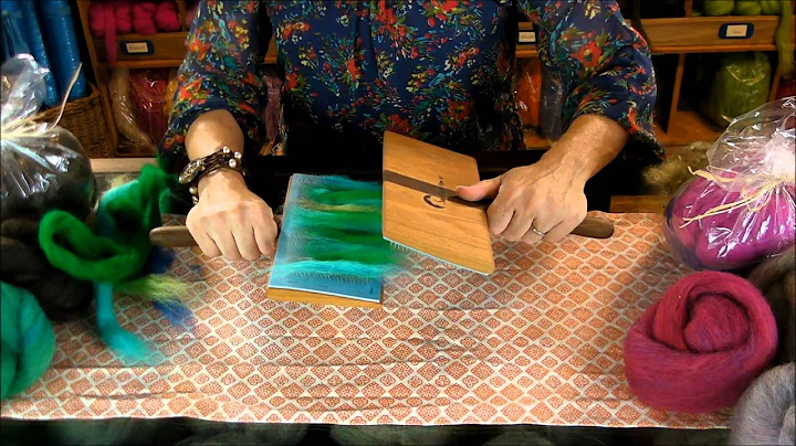 Hand Carding Techniques: How to Use the Hand Carde...