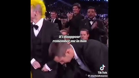 gotta love Tyler Joseph @charlieidkmannn (TikTok) #twentyonepilots #tylerjoseph #joshdun