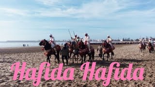 استعراض رائع للفروسية في شاطئ الصويرة ?A great equestrian show in Essaouira beach