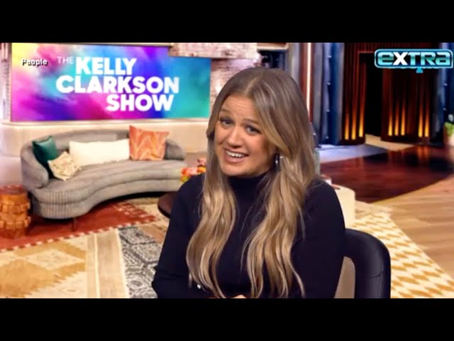 Kelly Clarkson REVEALS How She Lost a Reported 60 Lbs.! class=