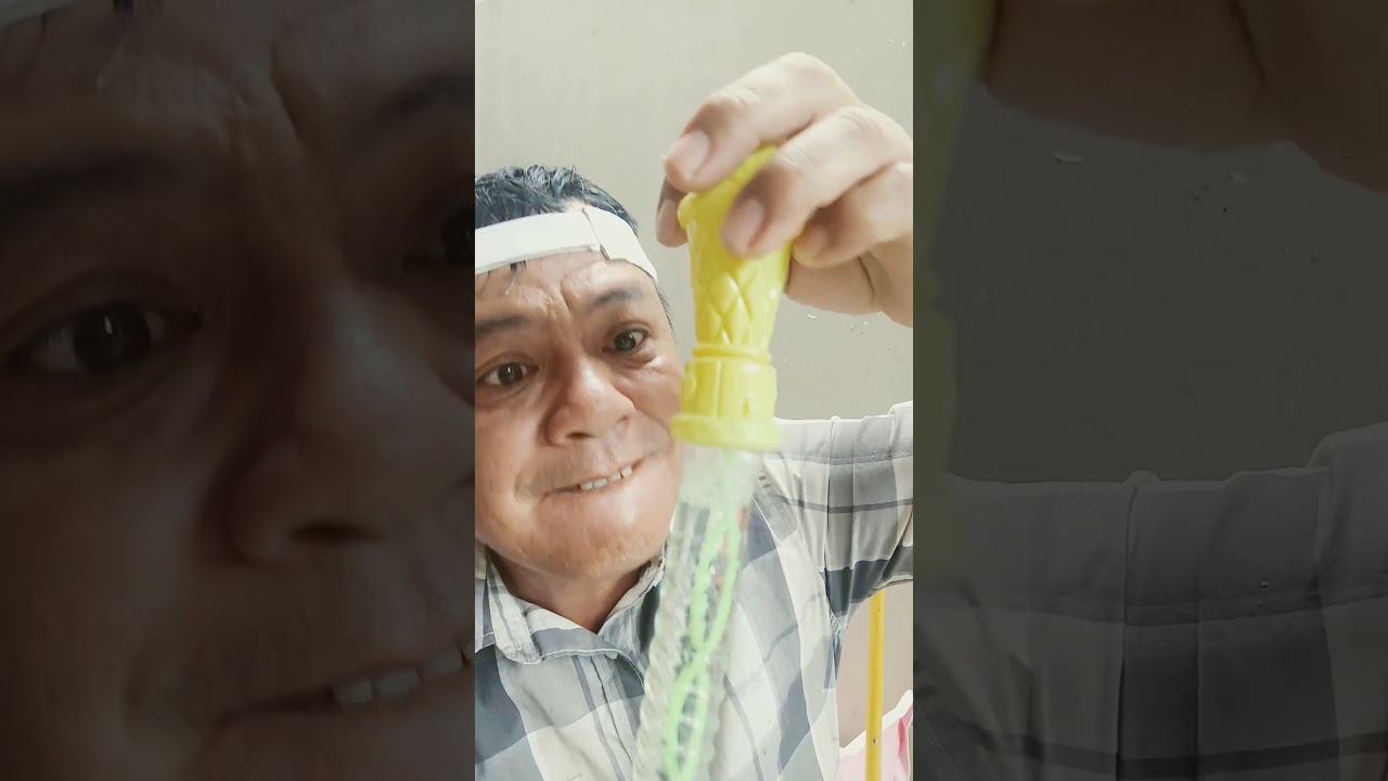 "👂 ASMR MAMBA FRUIT CHEWS CANDY RASPBERRY FLAVOR AND EATING SOUNDS 👂 