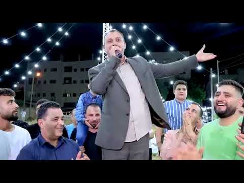 مرة واحنا صغار كتير ستي نادتني شوية