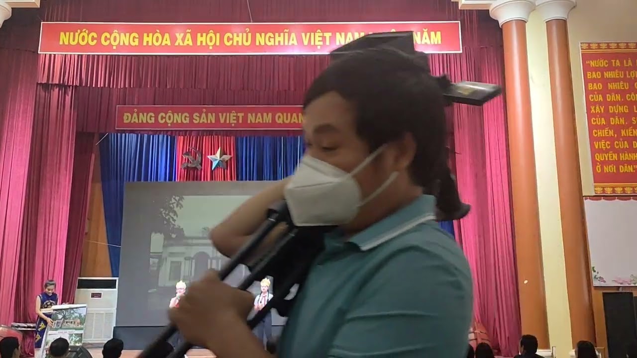 Tiết mục chào hỏi của đội Vạn Ninh - hội thi di sản... - youtube