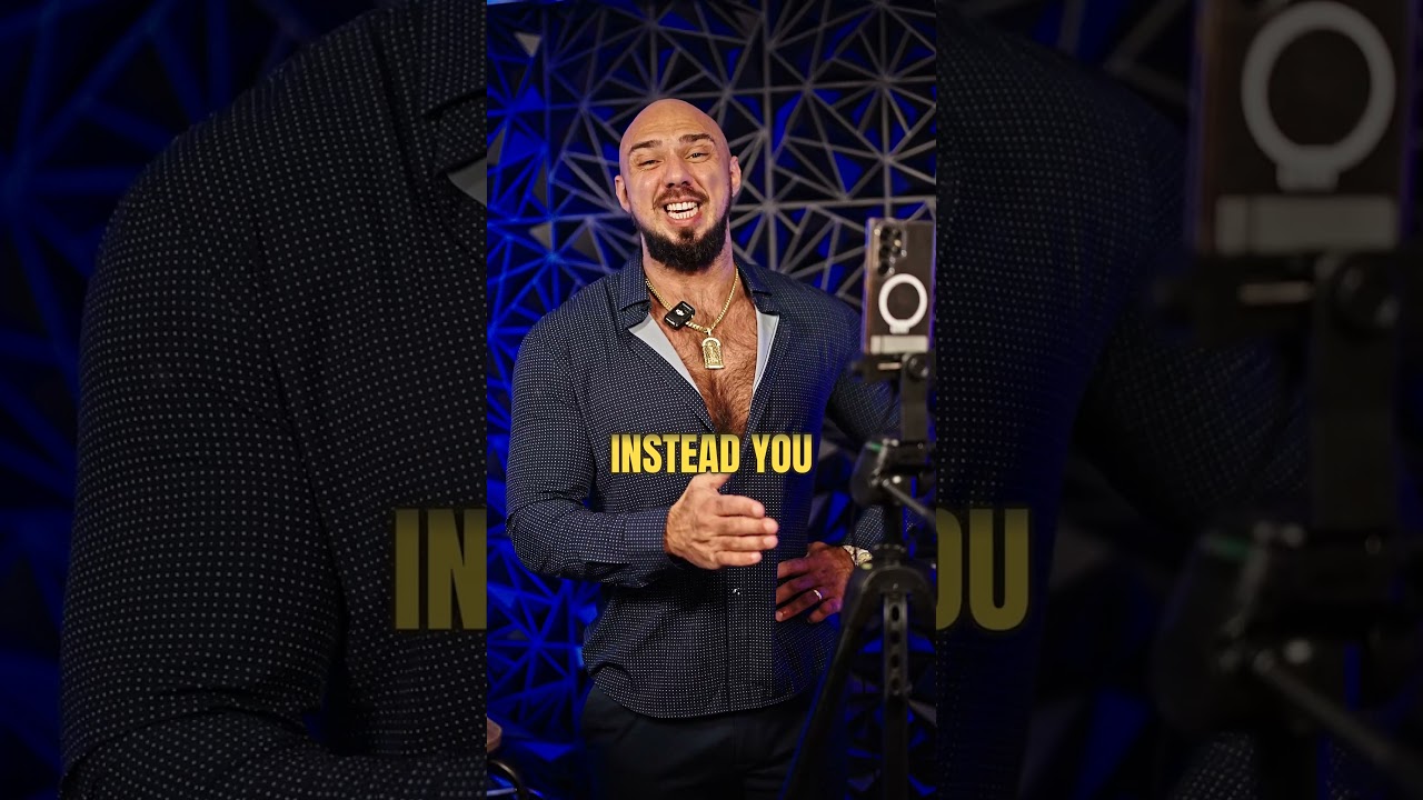 Вначале она влюбилась в мужчину, который был самодостаточным.