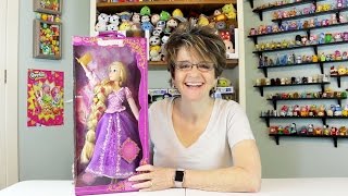 DISNEY'S RAPUNZEL DOLL WITH LIGHT UP HAIR AND LANTERN - OPENING AND REVIEW