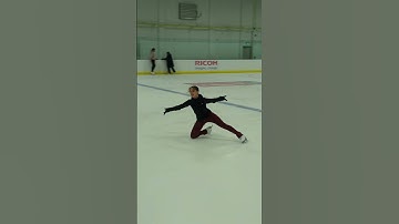 Freeskate choreo sequence. Big news coming! #figureskating #training #leasalonga #storyofmylife