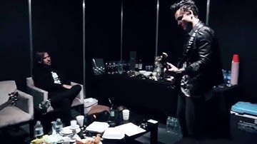 Avenged Sevenfold - Backstage Knotfest Praticing 