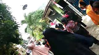 Gerak jalan pakai baju adat istiadat 17 an