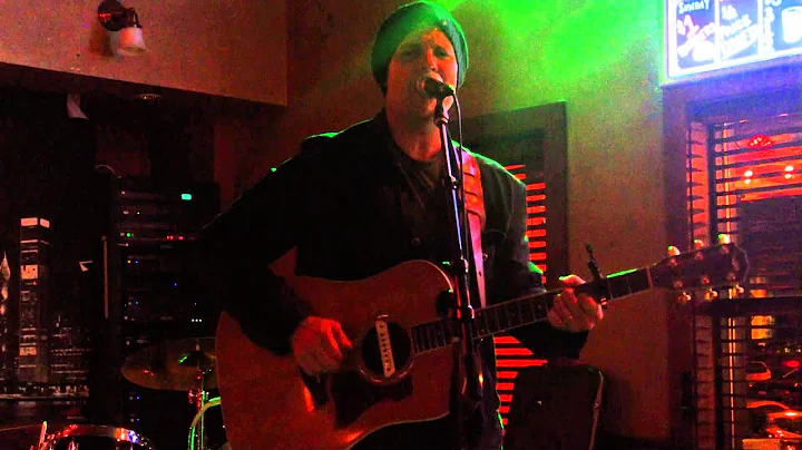 Shure Open Mic Night at Mullen's - Geoff Matson - ...