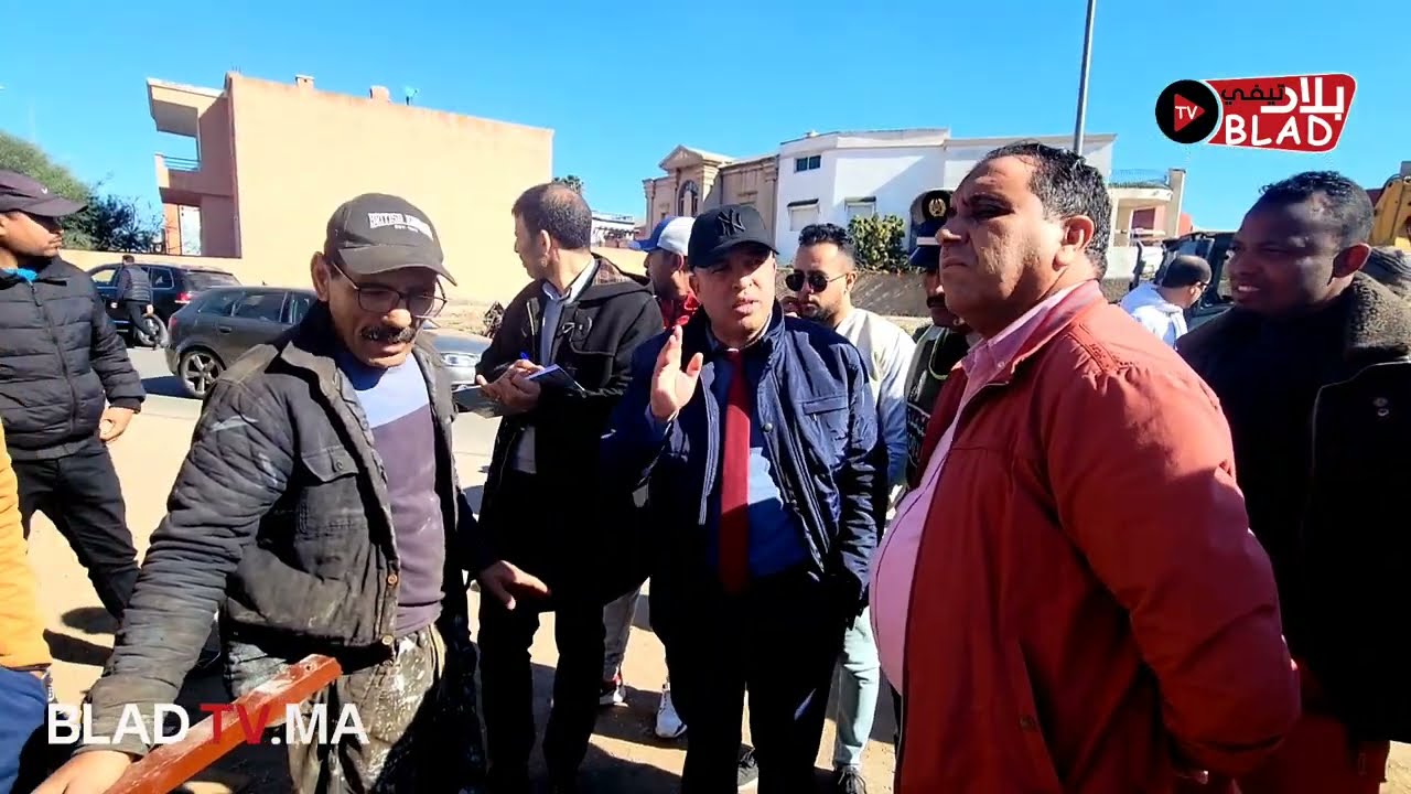 فيديو.. اقليم مديونة السلطات المحلية بجماعة تيط مليل في حملة واسعة لتحرير الملك العام