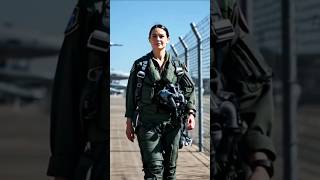 The Courage of a Female Pilot Controlling anF-16 in the Sky#womenpilot #usa #pilot #usaf #airforce