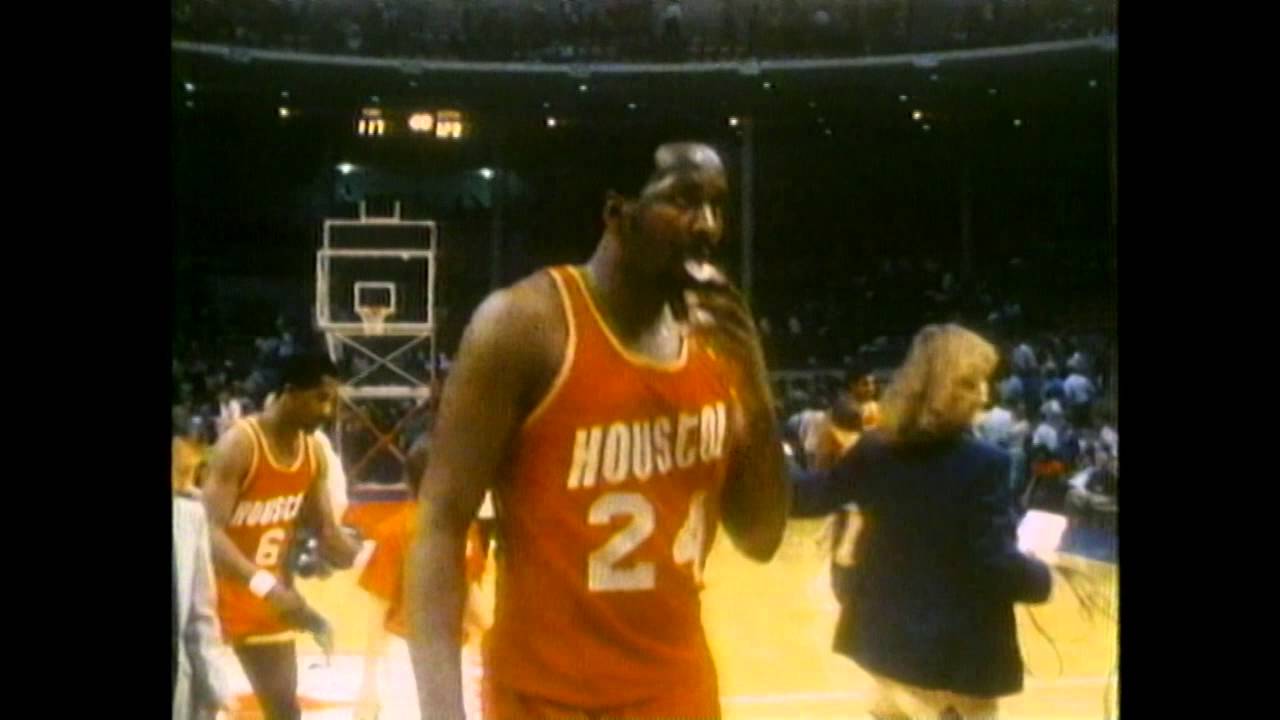 Moses Malone was Chairman of the Boards - Basketball Network - Your daily  dose of basketball