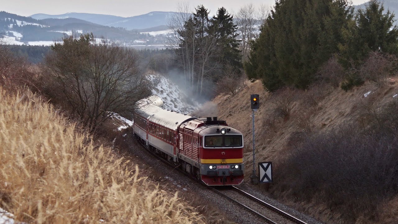 Vlaky Slovensko - ZSSK 754.034 a 757.005 na rýchlikoch v Turci