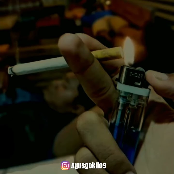 STORY WA MENEPI BAPER BANGET
