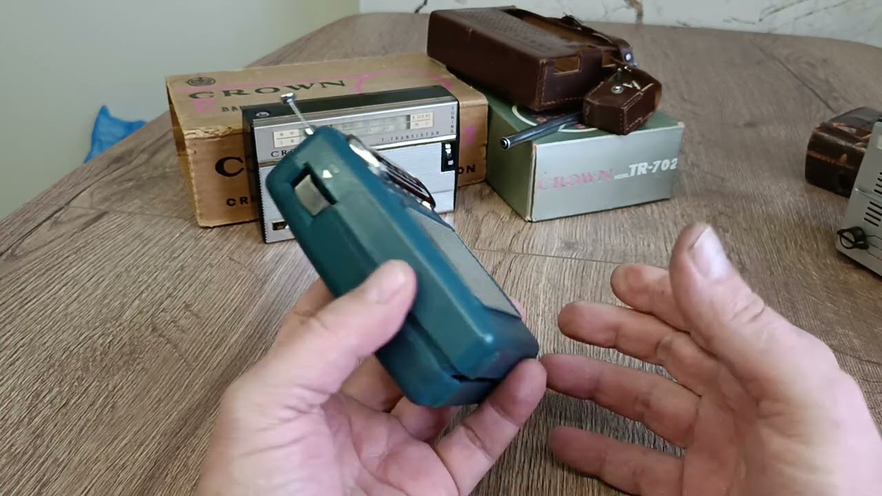 3 Радиоприёмника  telefunken mini partner, standard tuneflash, crown tr 702