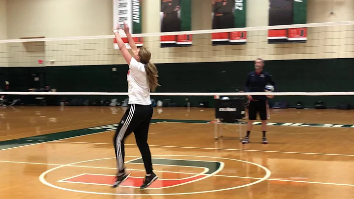 Courtney Thompson setting clinic