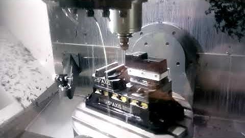 Haas UMC 750 Simultaneous 5-axis