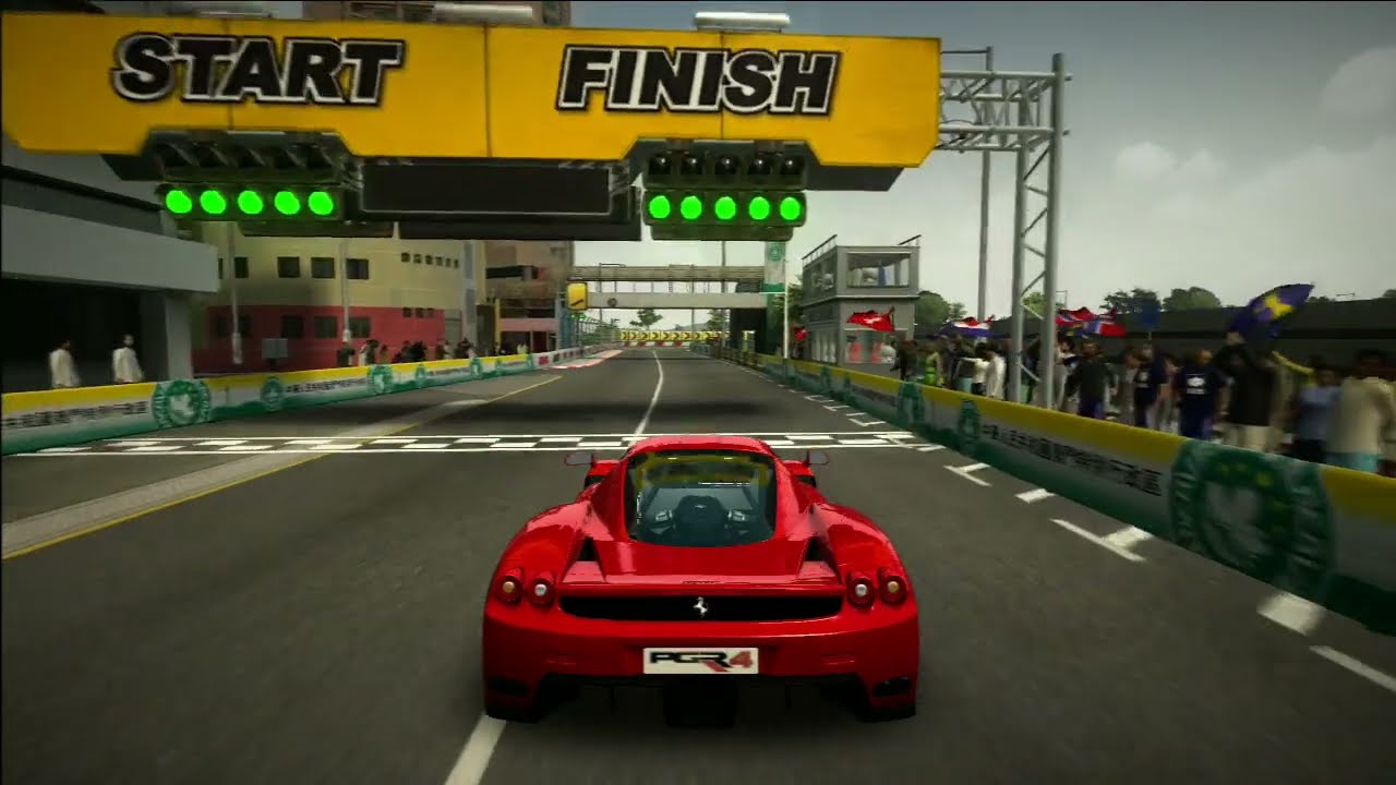 PGR4 - MACAU - FERRARI ENZO - Back view