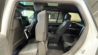 Folding the Third Row on the 2023 Range Rover LWB 7- Pass