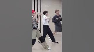 【SUGA FOCUS】BTS - 'Dynamite' Dance Practice (슈가)