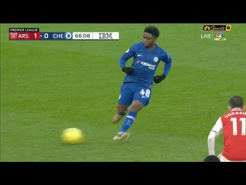19 Years Old Tariq Lamptey is Just Amazing!