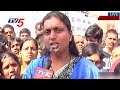 Roja demands Pawan Kalyan to join the AP special status stir