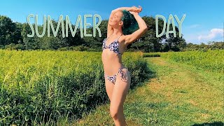 Den Summer Day Modeling