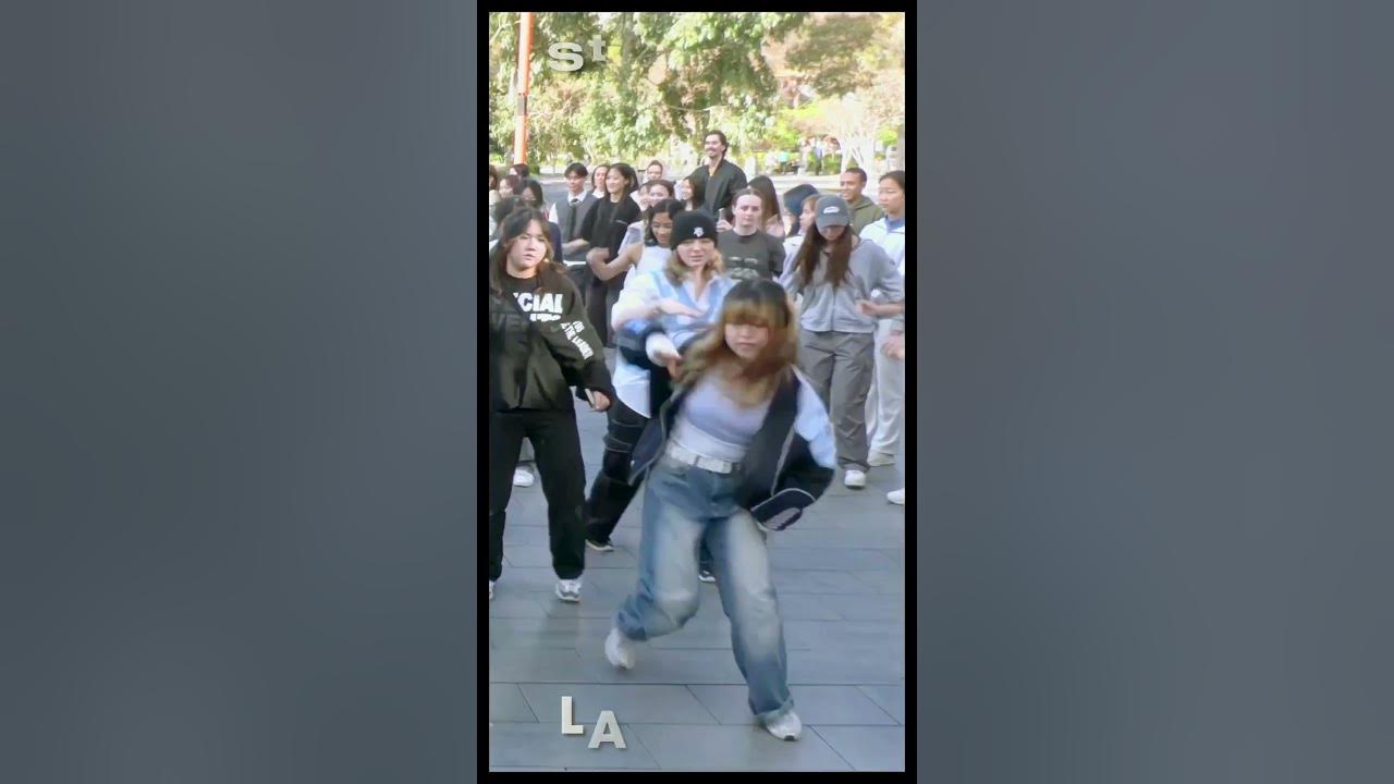 🇦🇺Kpop in Public - Stray Kids "LALALALA"!