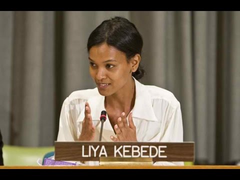 Video: Liya Kebede Net Worth: Wiki, Ndoa, Familia, Harusi, Mshahara, Ndugu