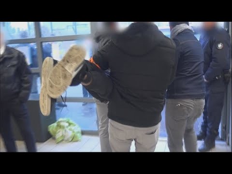 Vidéo: Refus d'embarquement volontaire et involontaire