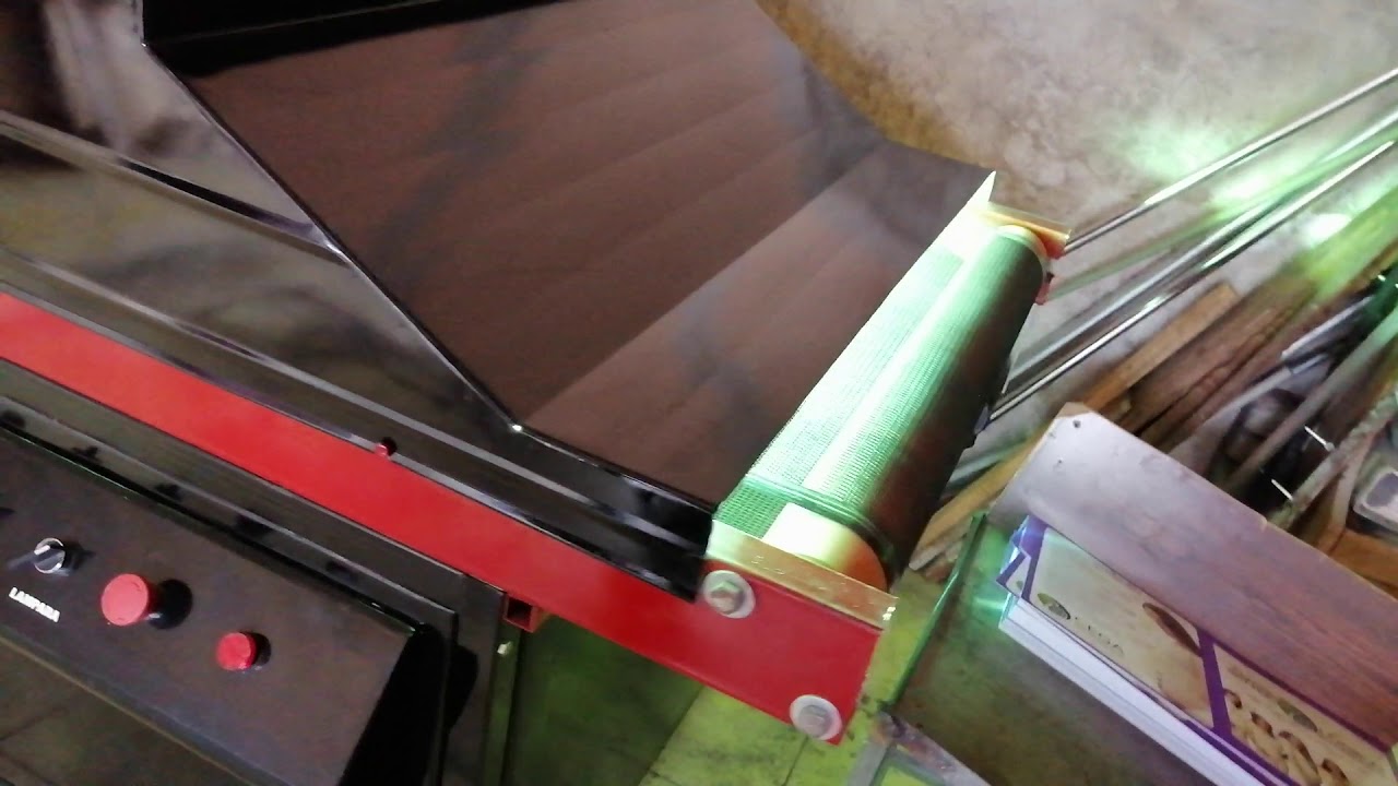 maquina de barniz UV