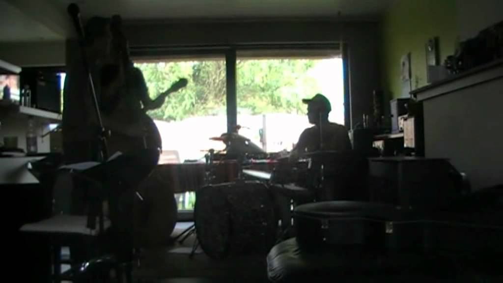 Los Muchachos Loco - Fear by your side