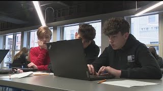 Local students get sneak peek at new Oh Wow! exhibit