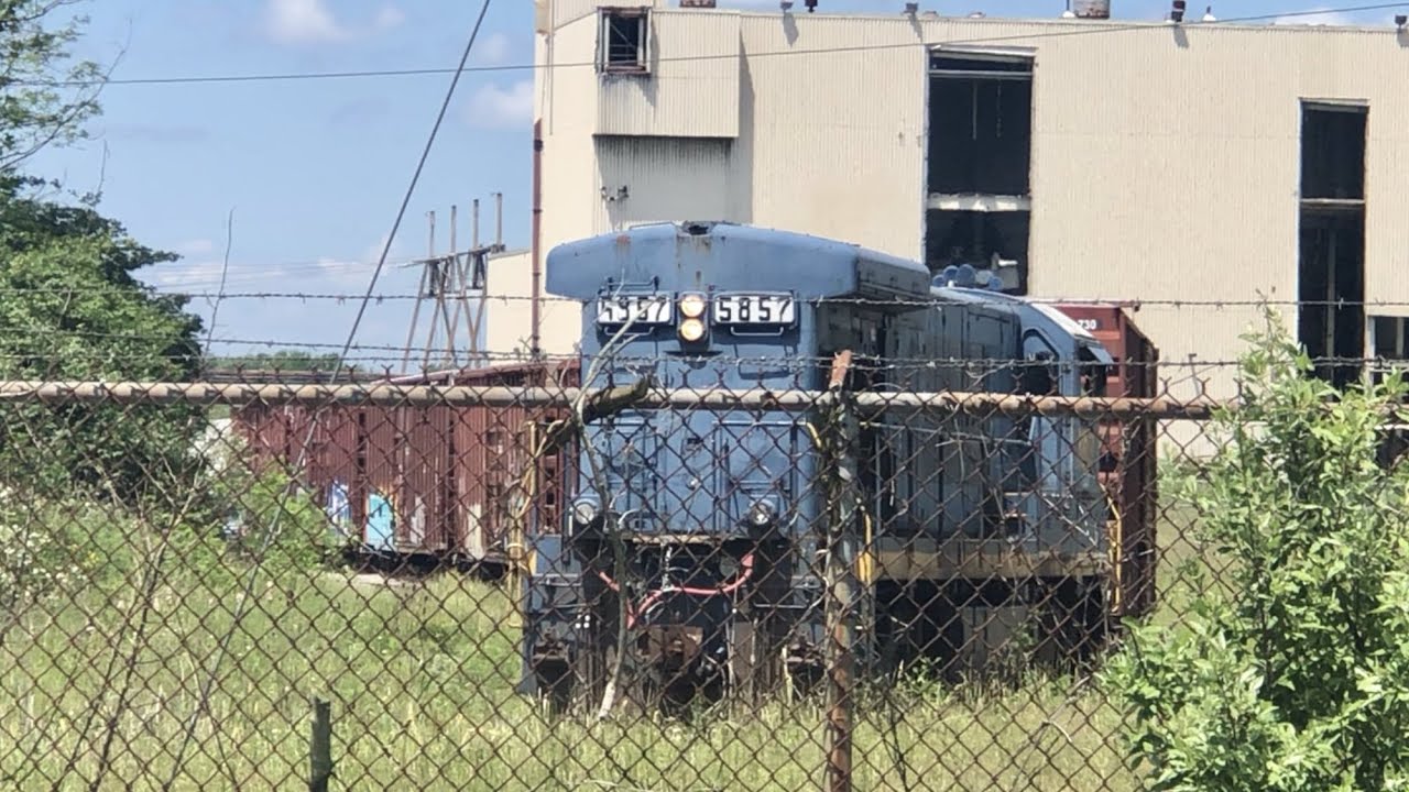 Railroad Switching At Huhtamaki Industrial Spur, Ohio Short Line Trains!