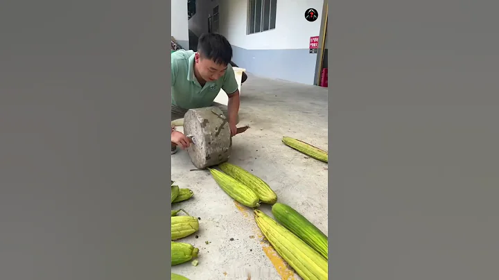 how we use loofah sponge 🧽