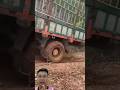 Chains around the tires for riding on slippery slopes are very effective.#shorts #truck #trucks#new