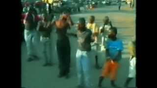 Танцы африканских детей / African children dancing